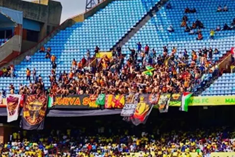 الأزمات تتوالى.. جماهير الترجي تهاجم الإدارة برسائل قوية